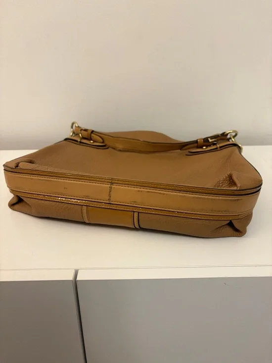 Coach Colette Tan Leather Shoulder Bag with Patent Center Stripe & Gold Hardware - Picture 12 of 12